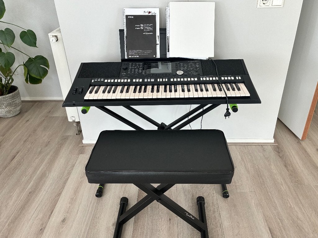 Keyboard Yamaha Psr-S950, Muziek en Instrumenten, Keyboards, Ophalen, Gebruikt, 61 toetsen, Overige merken