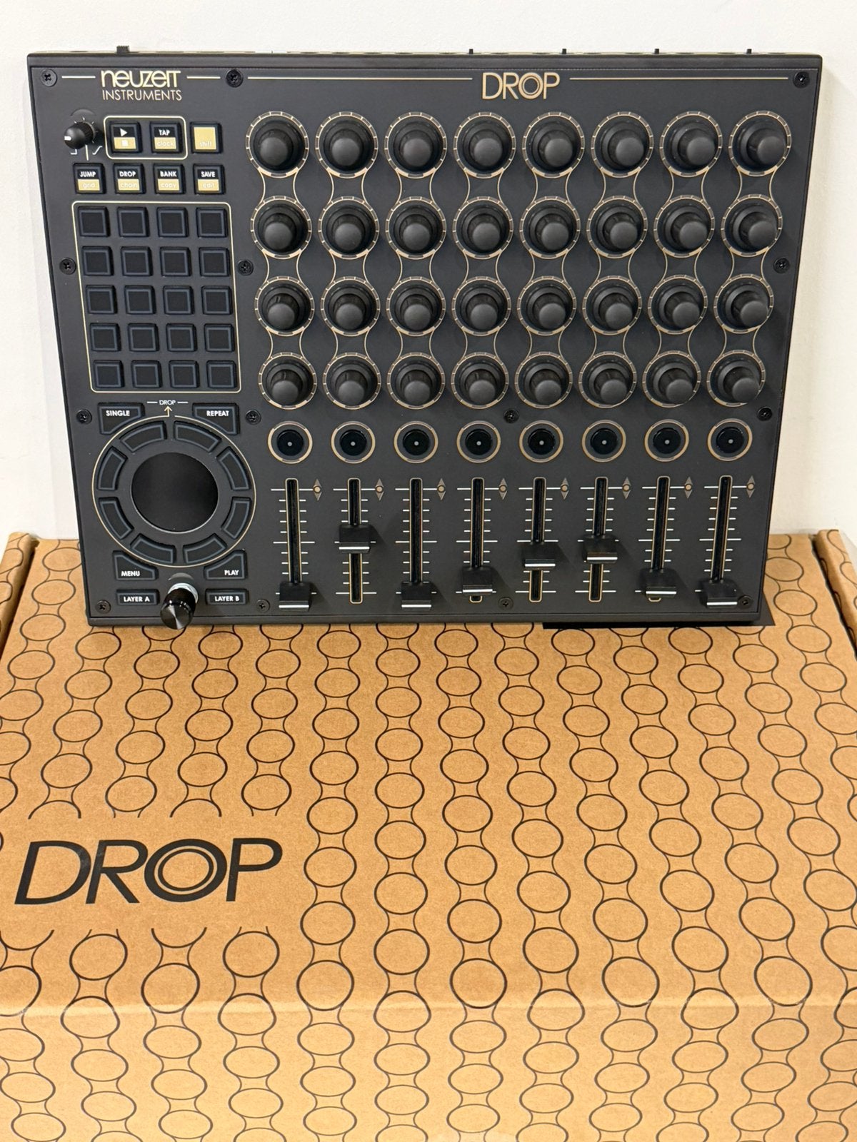 Neuzeit Instruments Drop, Ophalen of Verzenden, Zo goed als nieuw