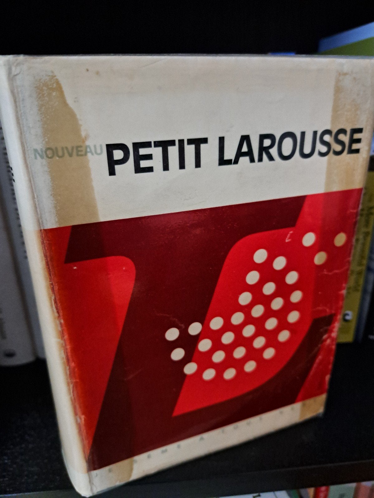 Nouveau PETIT LAROUSSE (1972), Ophalen of Verzenden, Gelezen, Overige onderwerpen