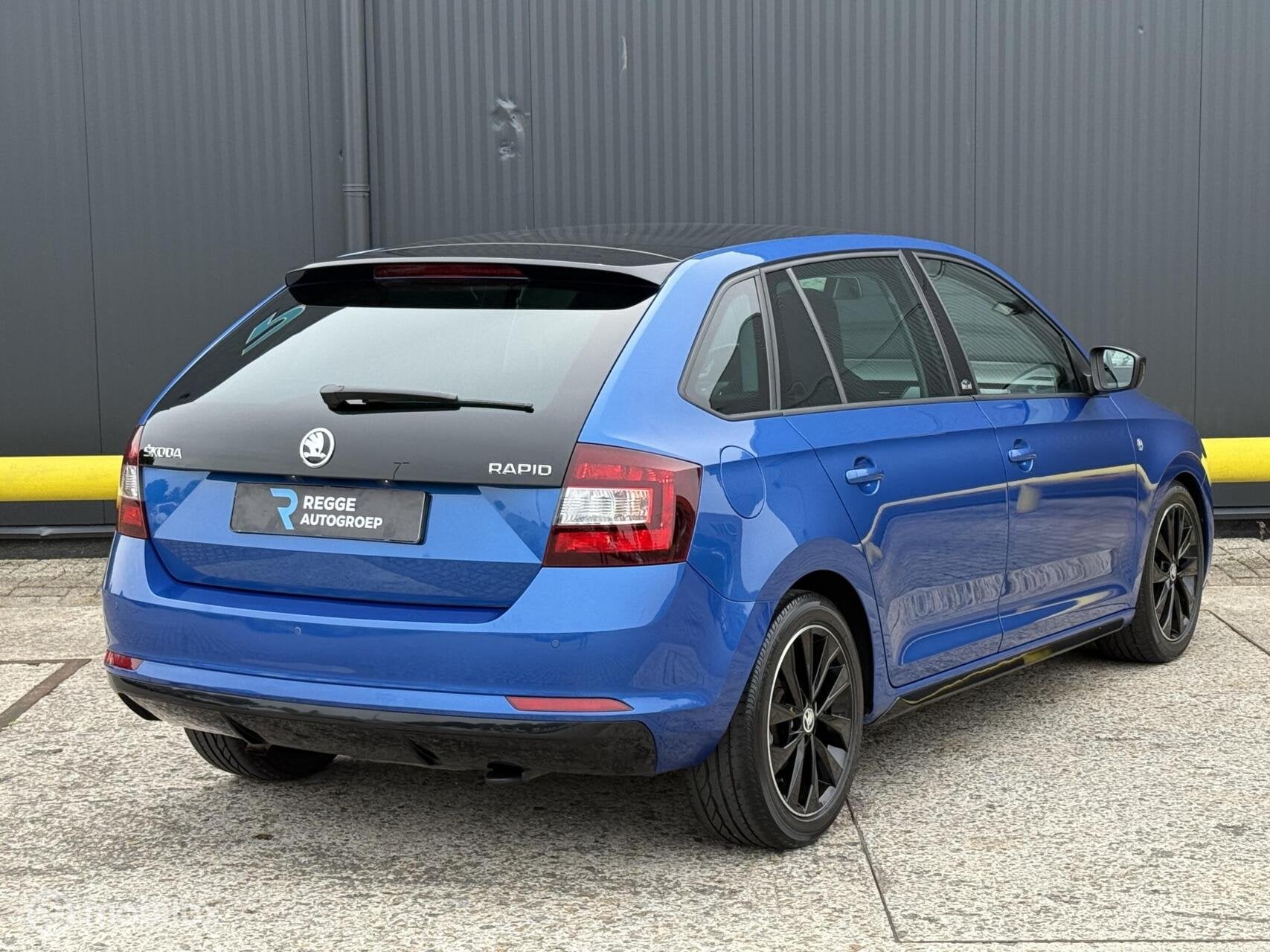 Skoda Rapid Spaceback 1.2 TSI Monte Carlo PANORAMADAK, Auto's, Voorwielaandrijving, 86 pk, 4 cilinders, Blauw