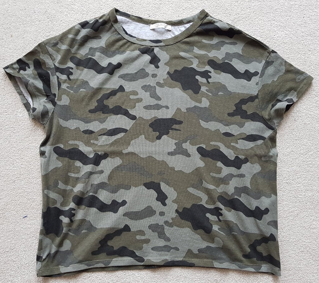 Zara cropped tshirt oversized maat s leger groen army shirt, Verzenden, Zara, Zo goed als nieuw, Korte mouw