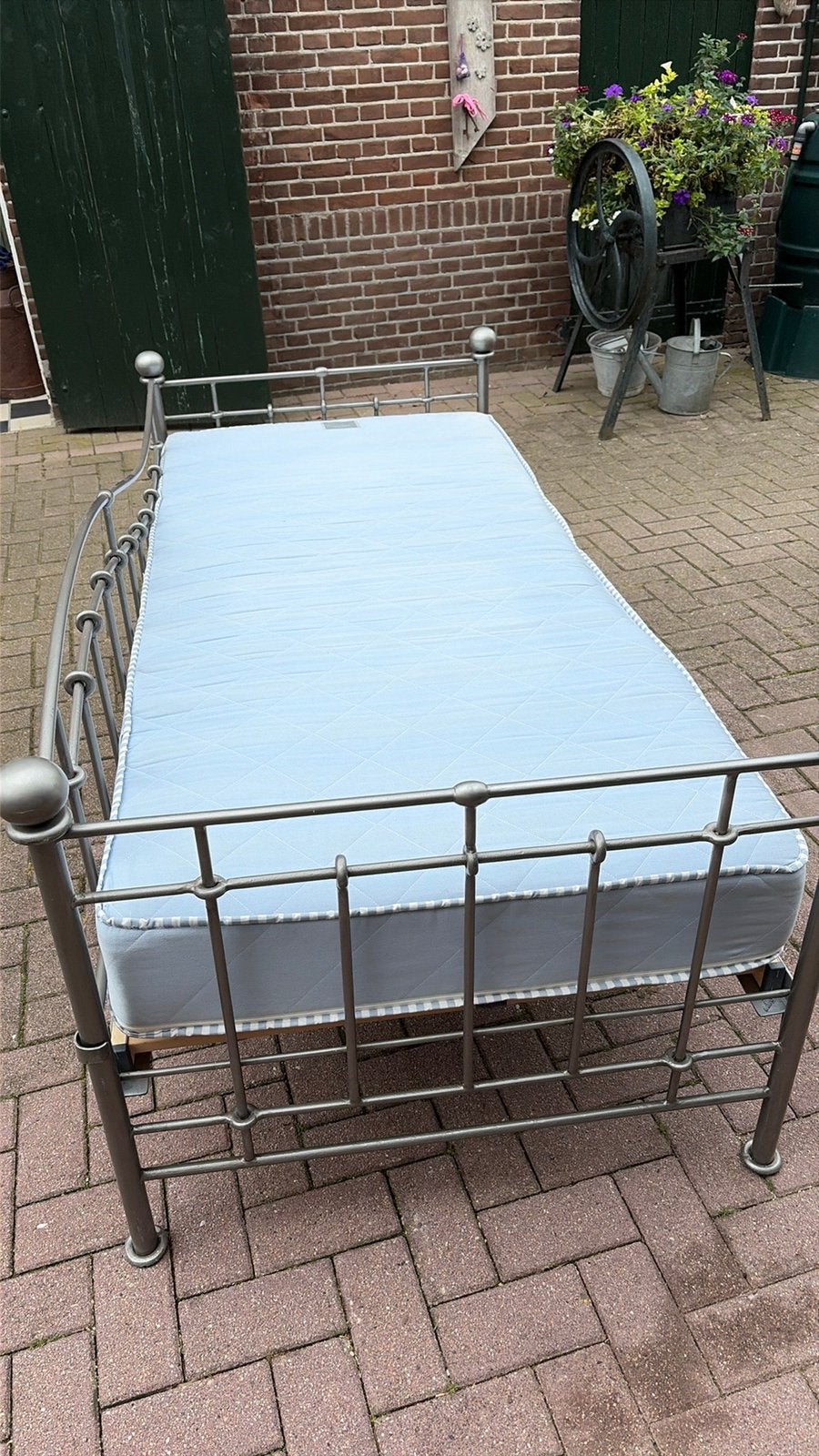 Bed, Ophalen, Gebruikt, Eenpersoons