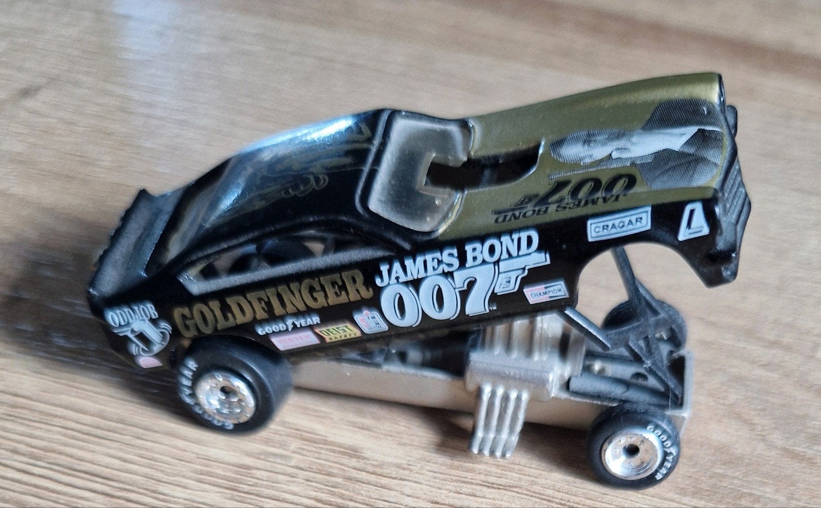 6 James Bond 007 auto's, Ophalen, Auto