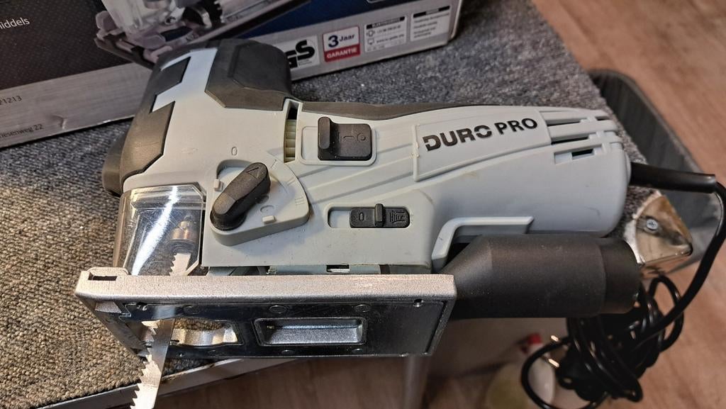 Duro decoupeerzaag 800W - Nieuw in doos, Doe-het-zelf en Verbouw, Gereedschap | Zaagmachines, Nieuw, Decoupeerzaag, 600 tot 1200 watt