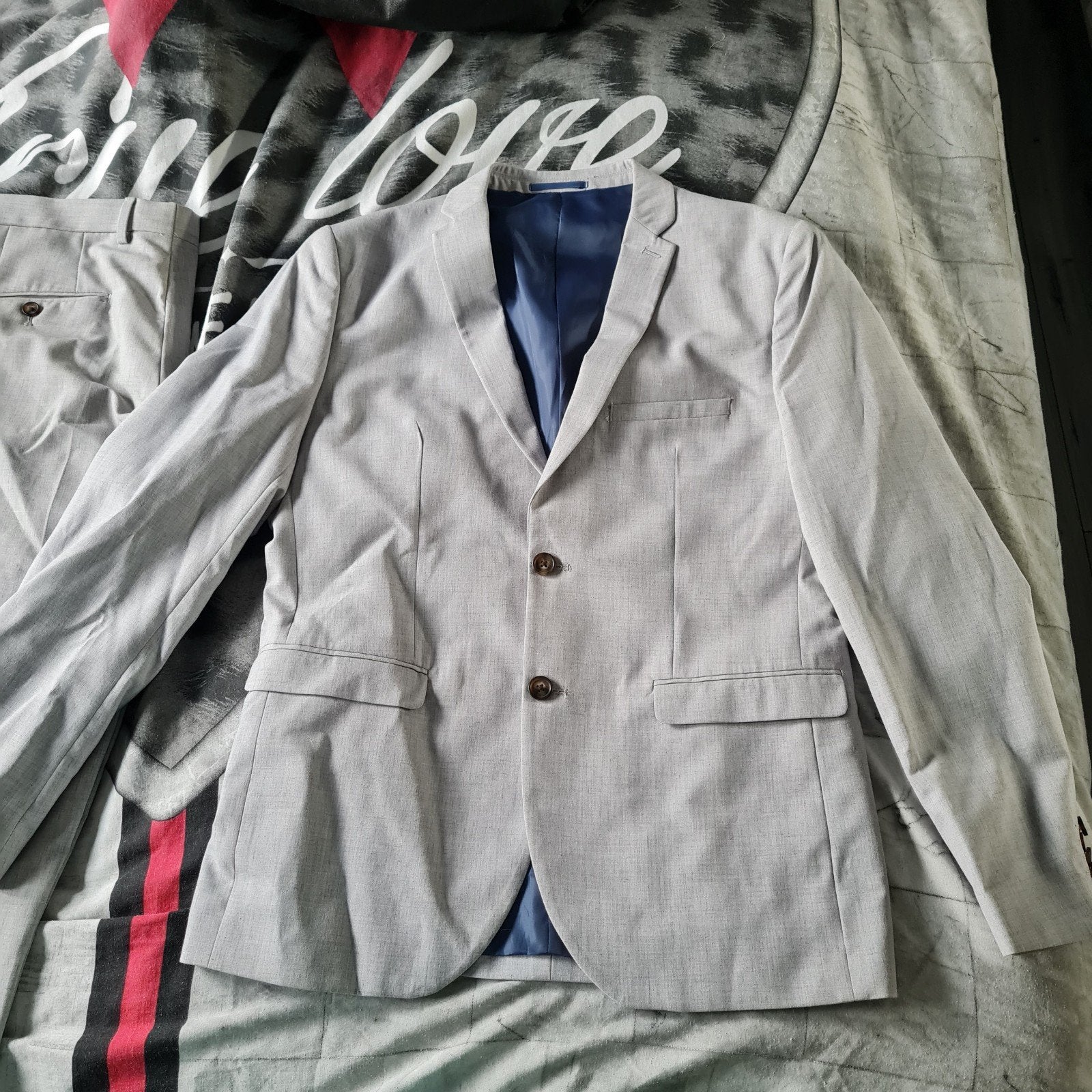 Stijlvol Grijs Trouwpak / Smoking, Ophalen of Verzenden, Nieuw, Grijs, Trouwpak