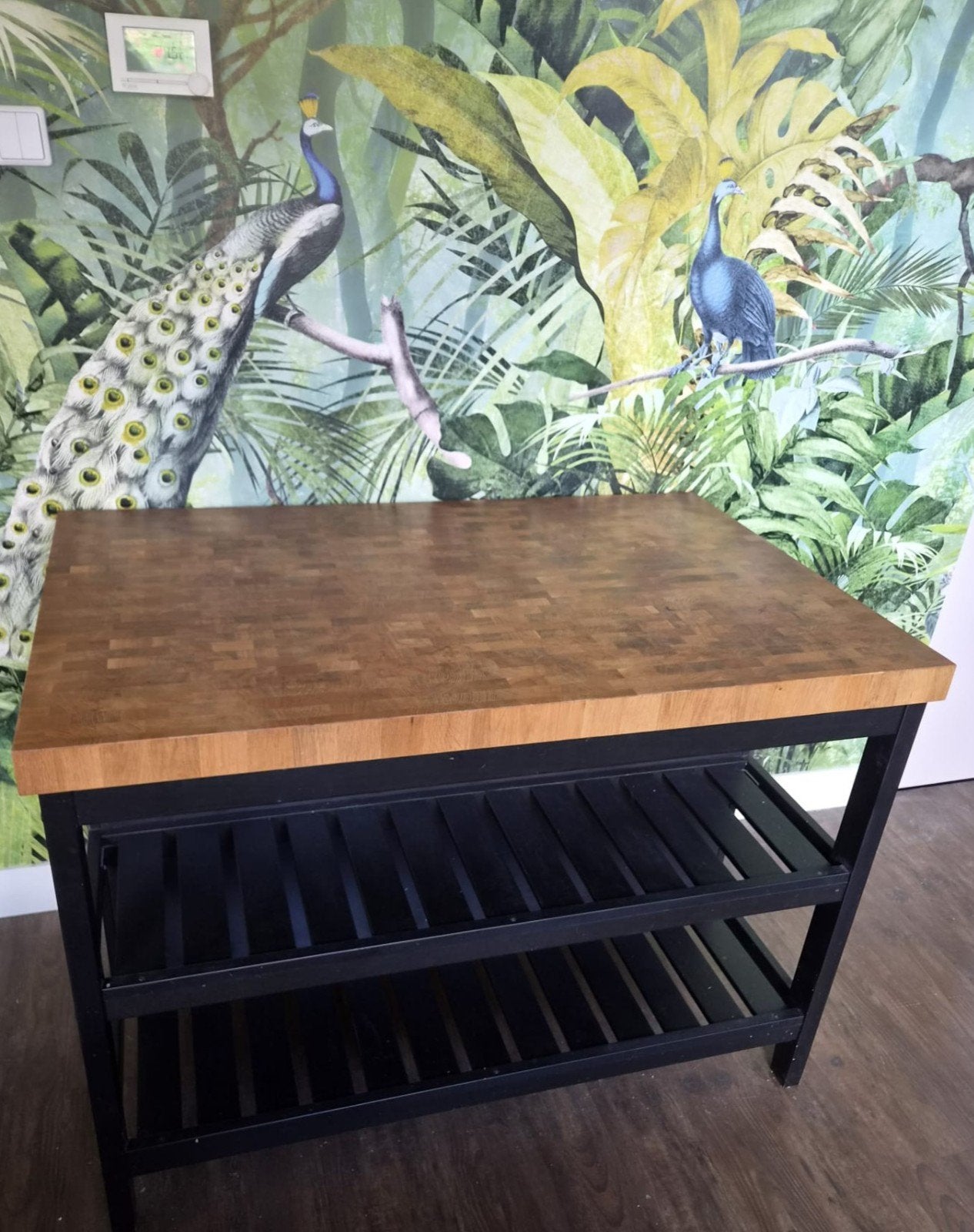 IKEA Vadholma Keukeneiland zwart/eiken, Huis en Inrichting, Ophalen, Gebruikt, 100 tot 150 cm, 75 cm of meer