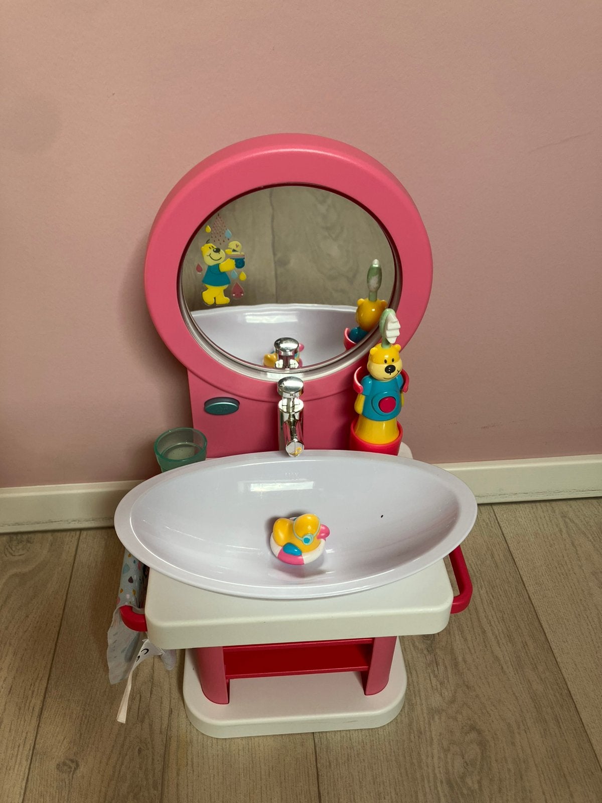 Baby born wastafel met licht en geluid, Ophalen, Zo goed als nieuw, Babypop