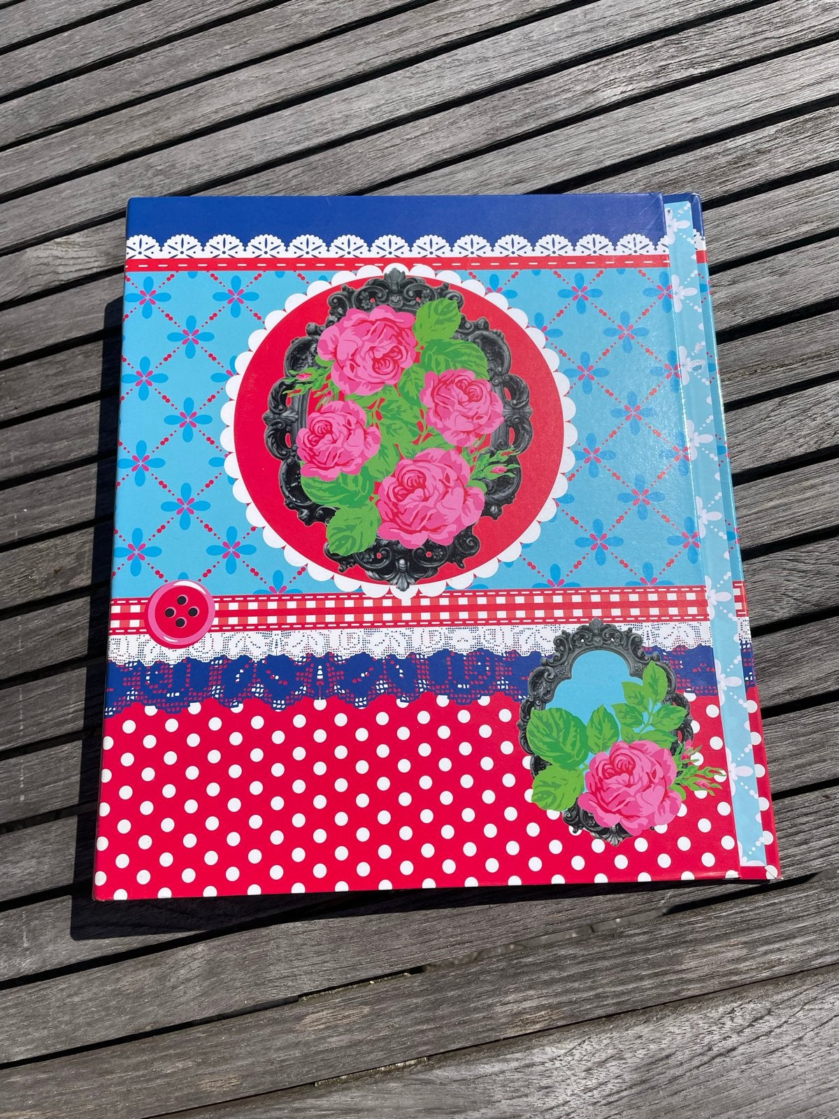 Leuke knutselmap met rozen en stippen,, Ophalen, Gebruikt, Meerkleurig, Natuur en Bloemen