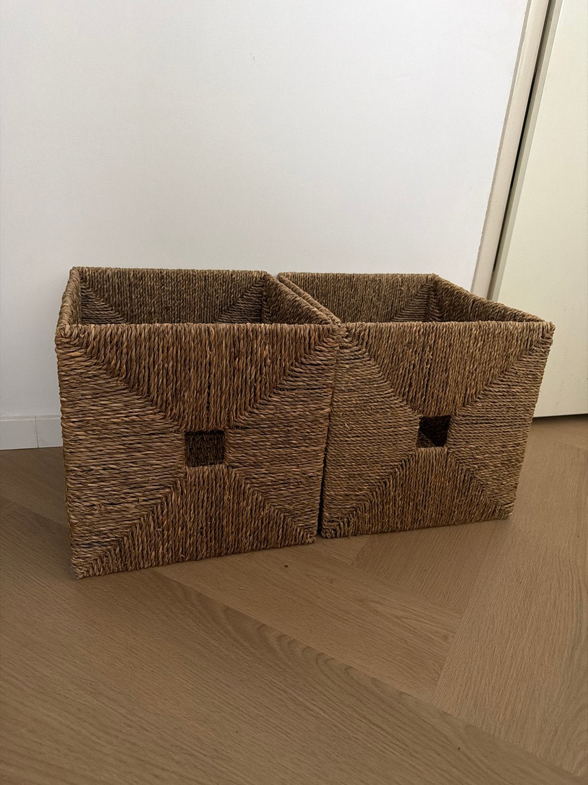 2x IKEA BRANÄS Manden - Zo goed als nieuw, Huis en Inrichting, Gevlochten, Mand, Vierkant, Ophalen of Verzenden