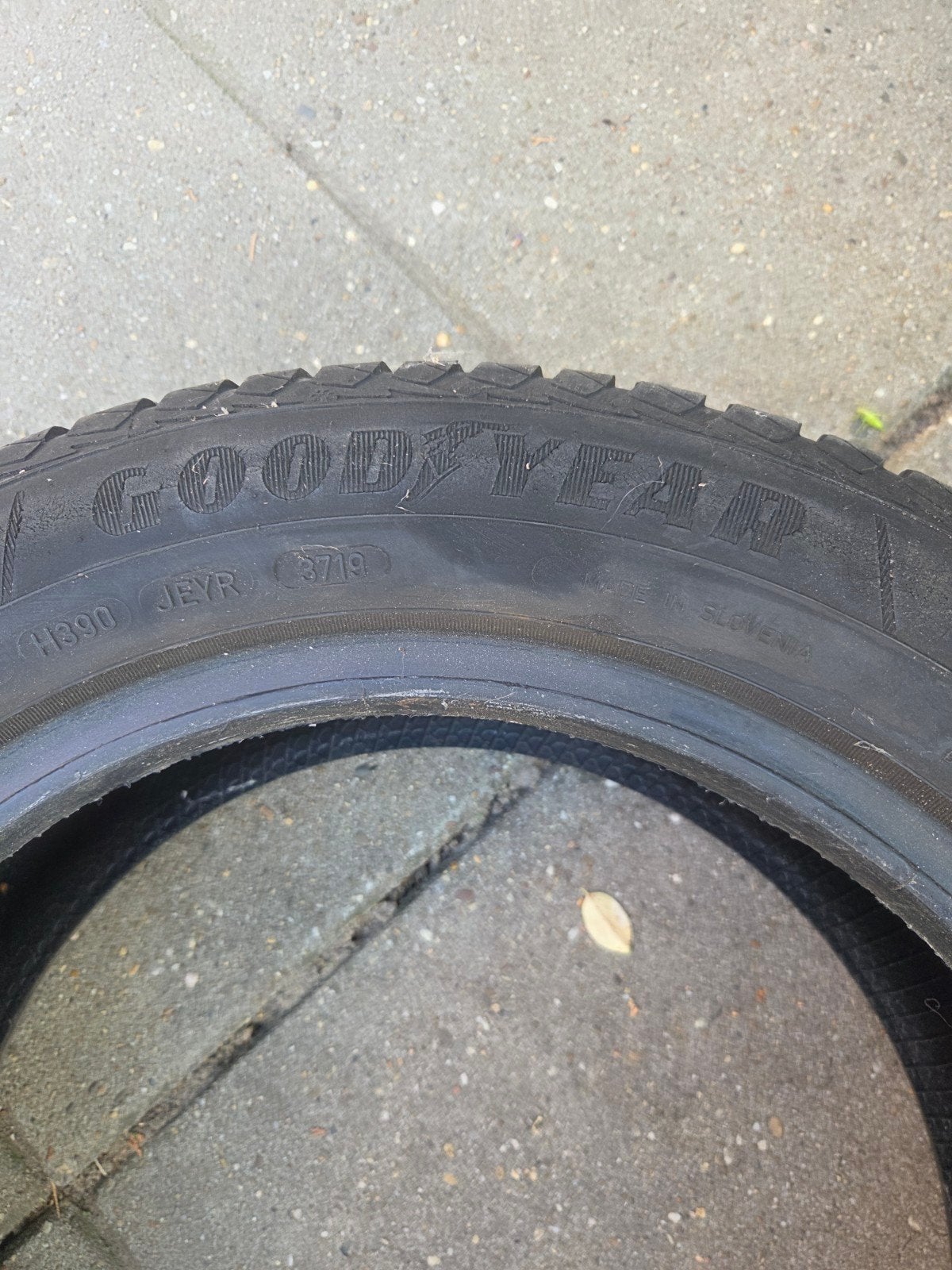 Goodyear Vector 4Seasons 185/60R15 All Season band, Ophalen of Verzenden