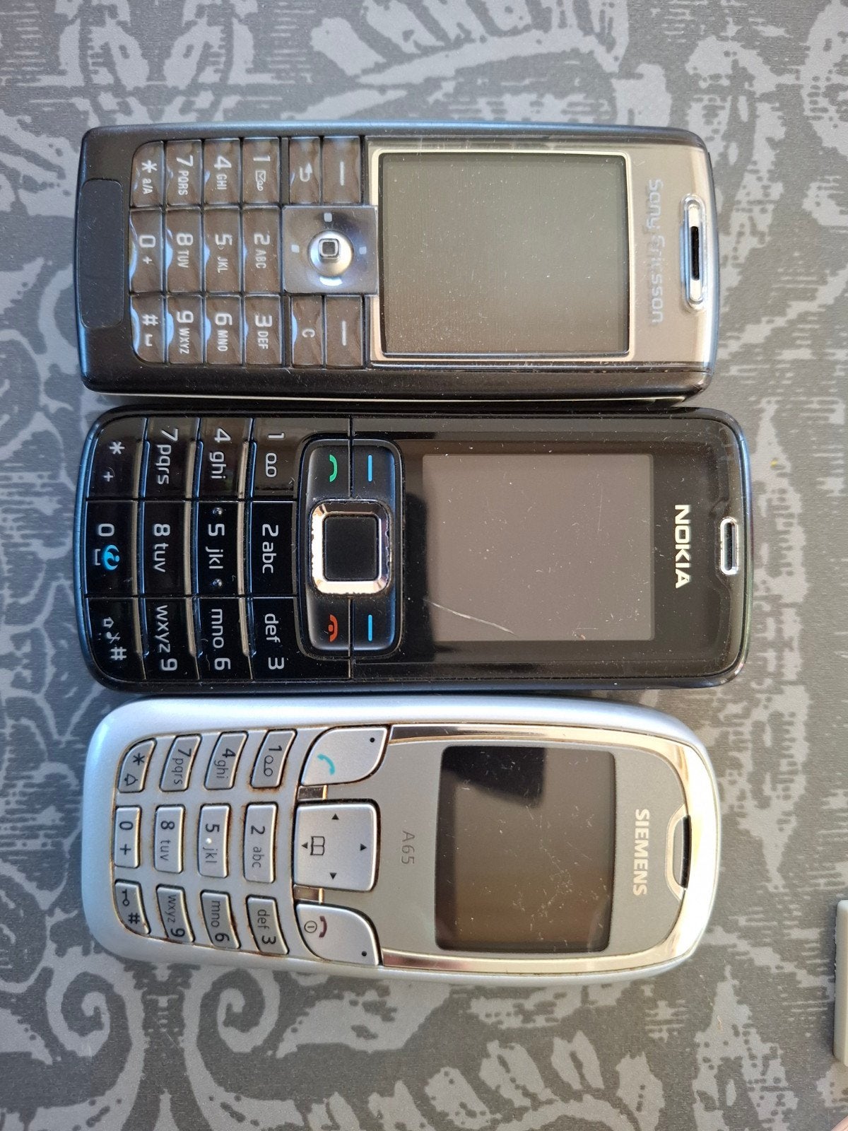 vintage telefoons, Ophalen of Verzenden, Gebruikt, Geen camera, Zwart