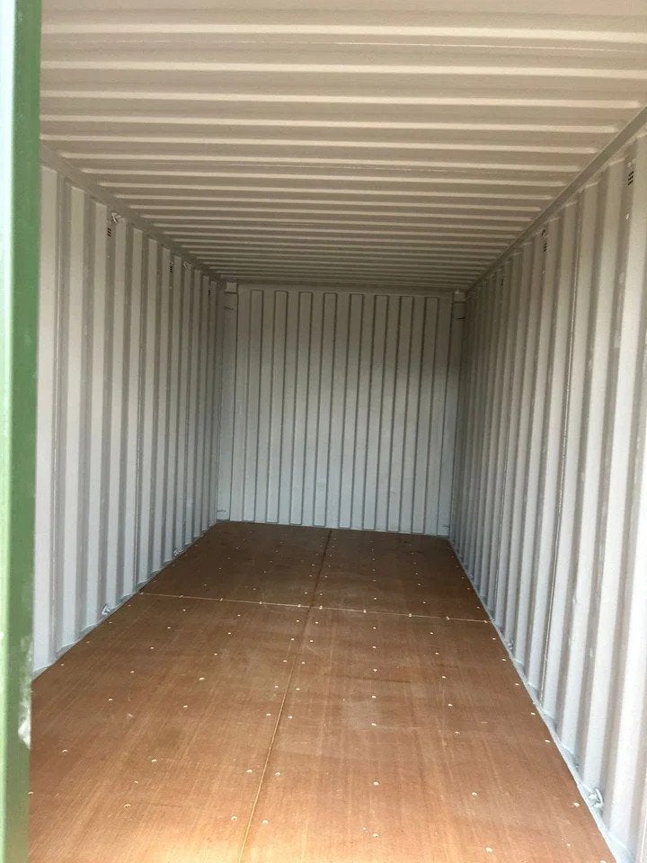 VERNOOY ZEECONTAINER 20FT, Dave Vernooij, Dave@vernooy.nl, Kellensedwarsweg 9
4004 JC  Tiel, NL