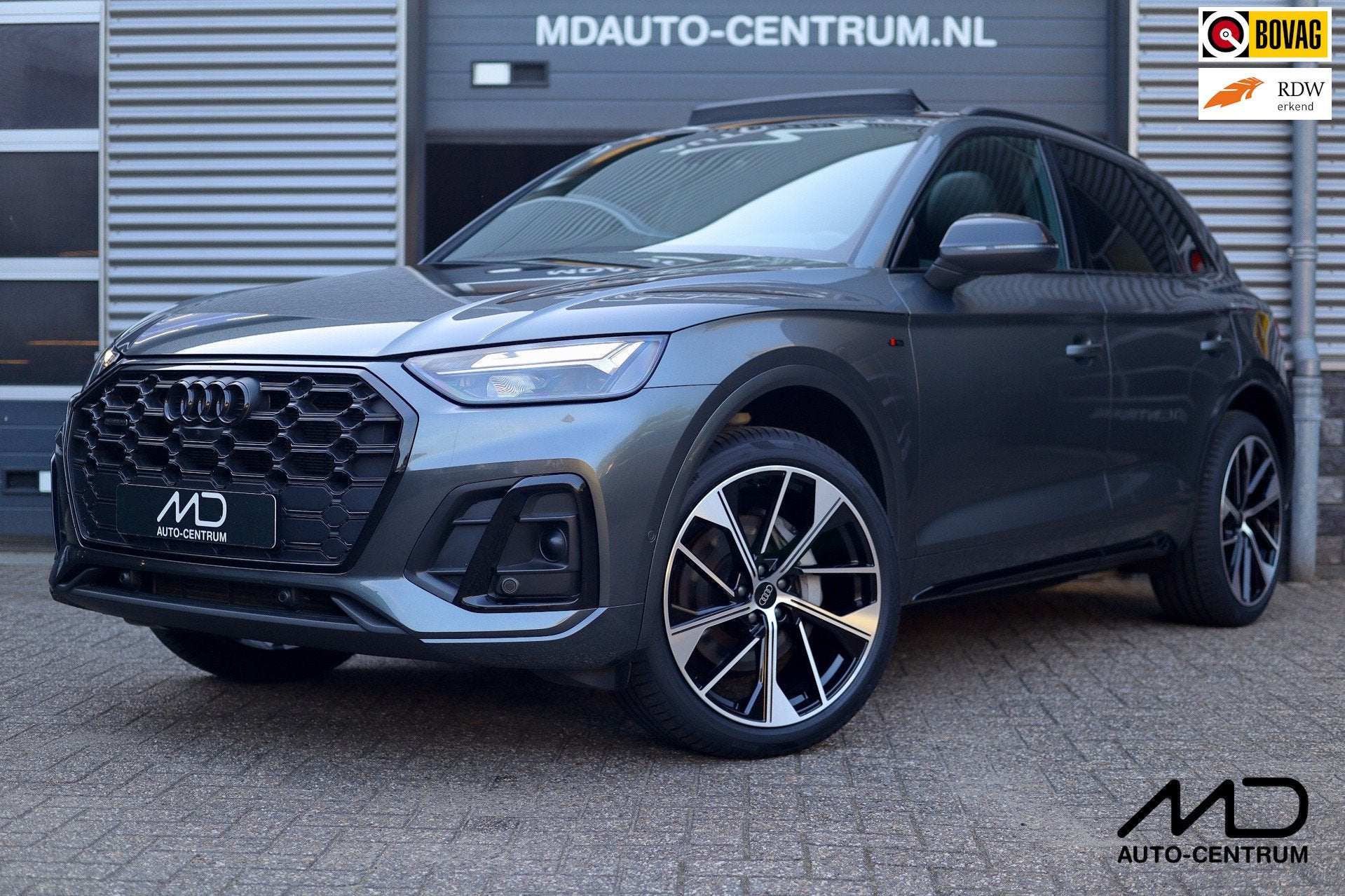Audi Q5 50 TFSI e 3x S-Line| Pano| 360 camera| 21 inch, Auto's, Automaat, Dealer onderhouden, Zwart, 4 cilinders