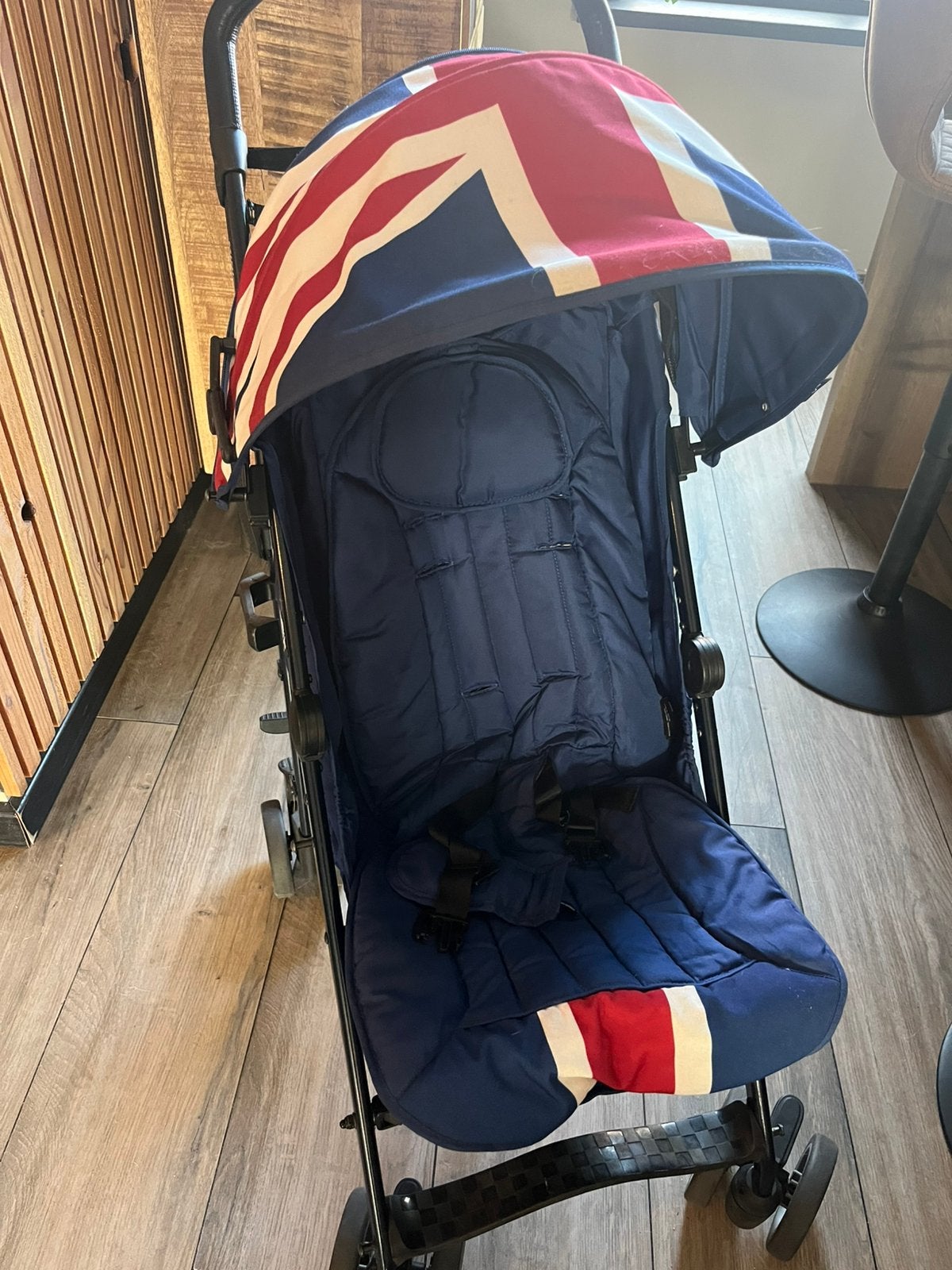 Buggy, Ophalen, Zo goed als nieuw