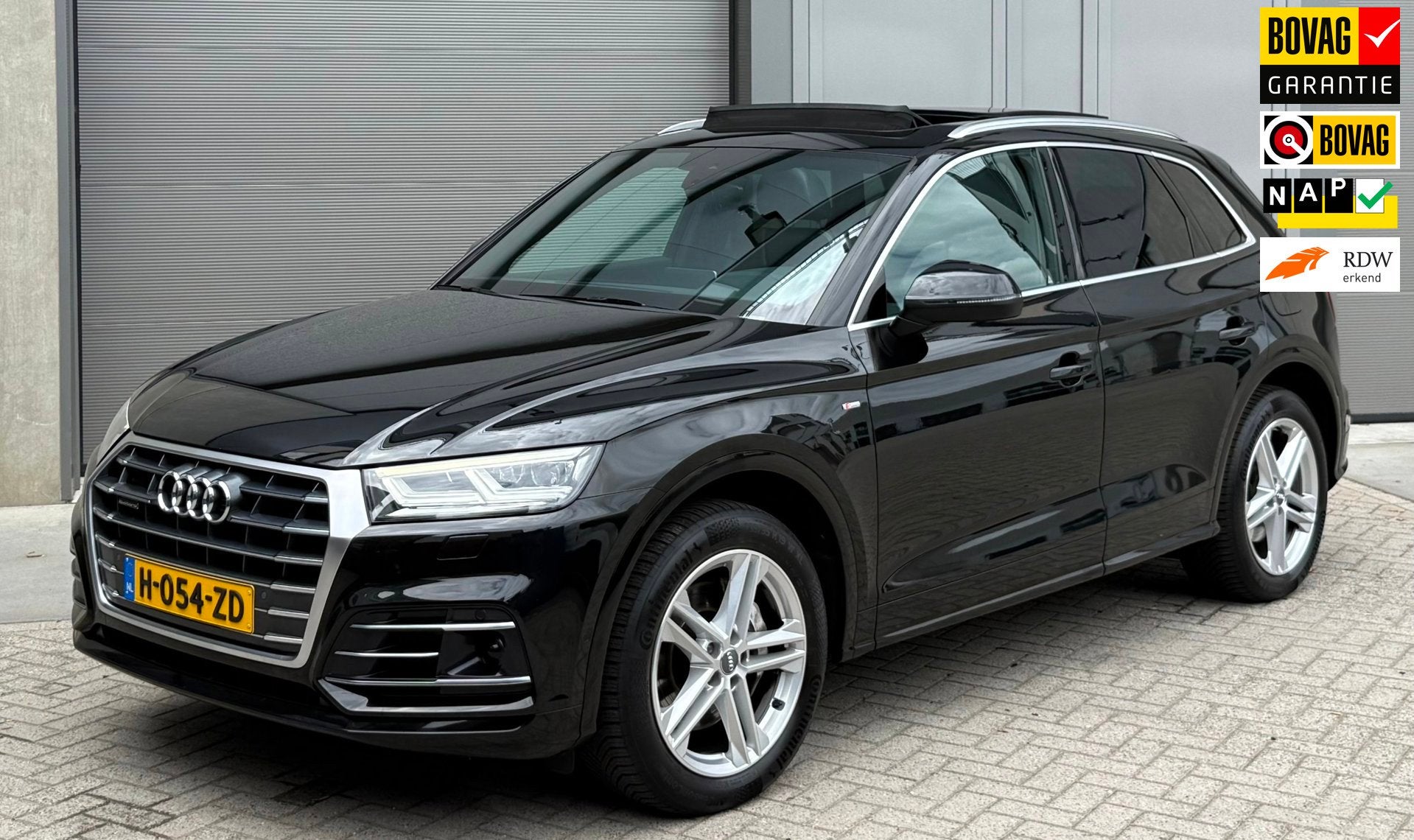 Audi Q5 50 TFSI e Quattro 2020 S edition Zwart PANO|CAM|NAP, Auto's, Audi, Automaat, Dealer onderhouden, 4 cilinders, Zwart