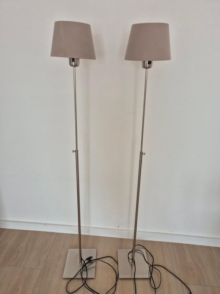 Ikea staande lampen, Huis en Inrichting, Lampen | Vloerlampen, Ophalen, Gebruikt, Metaal, 150 tot 200 cm