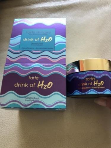 Tarte Drink of H2O Hydrating Boost Moisturizer-50ml- Nieuw!, Ophalen of Verzenden, Nieuw, Gehele gezicht, Verzorging