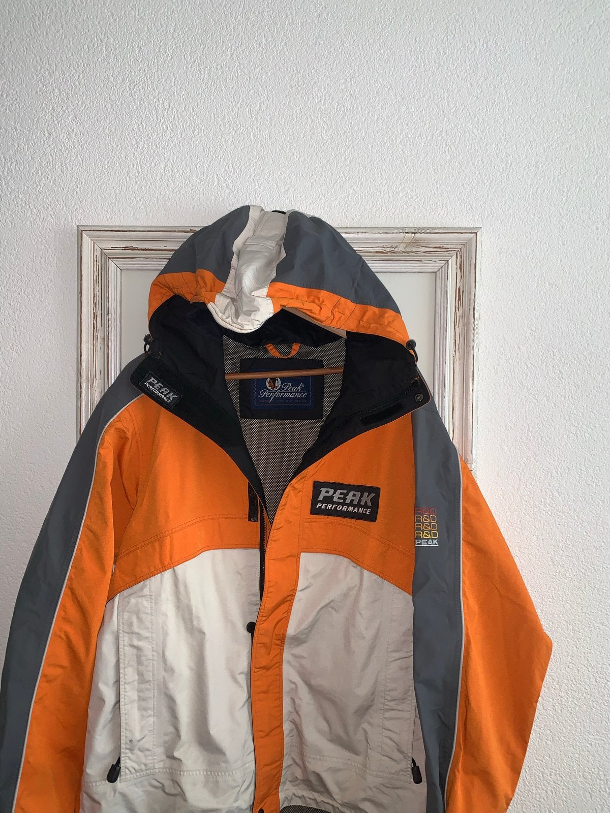 Peak Performance Gore-Tex Jas - Oranje/Grijs (Maat L), Ophalen of Verzenden, Zo goed als nieuw, Maat 52/54 (L), Jack