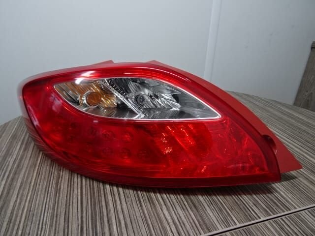 Achterlicht Mazda 2 bj 2012 links ZGAN, Gebruikt, -, -, Ophalen of Verzenden