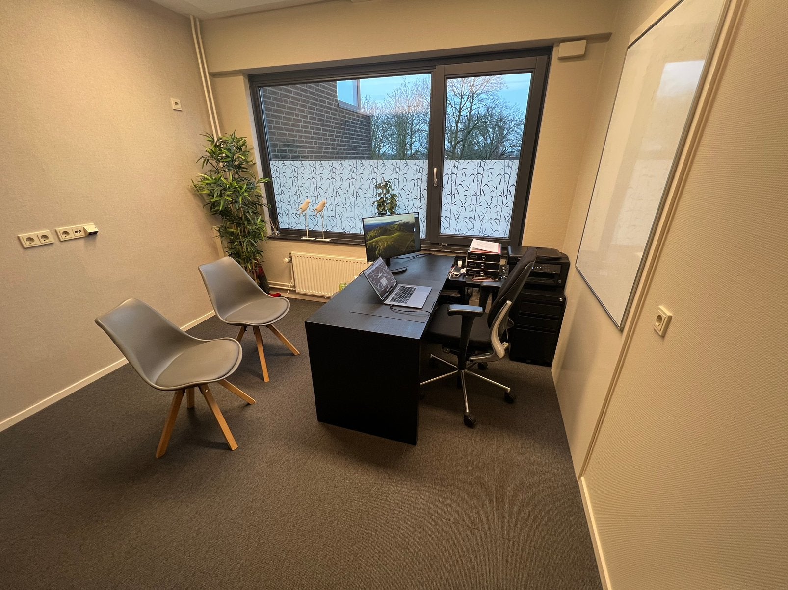 Uitschuifbaar buro, Ophalen, Gebruikt