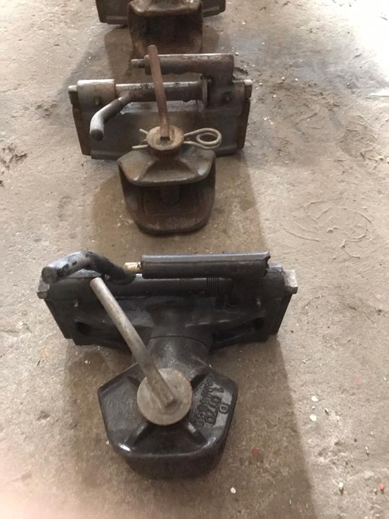 Verstelbare trekhaken New Holland - Lemken ploeg -, Ophalen, Gebruikt, Meer dan 160 Pk, 5000 tot 7500