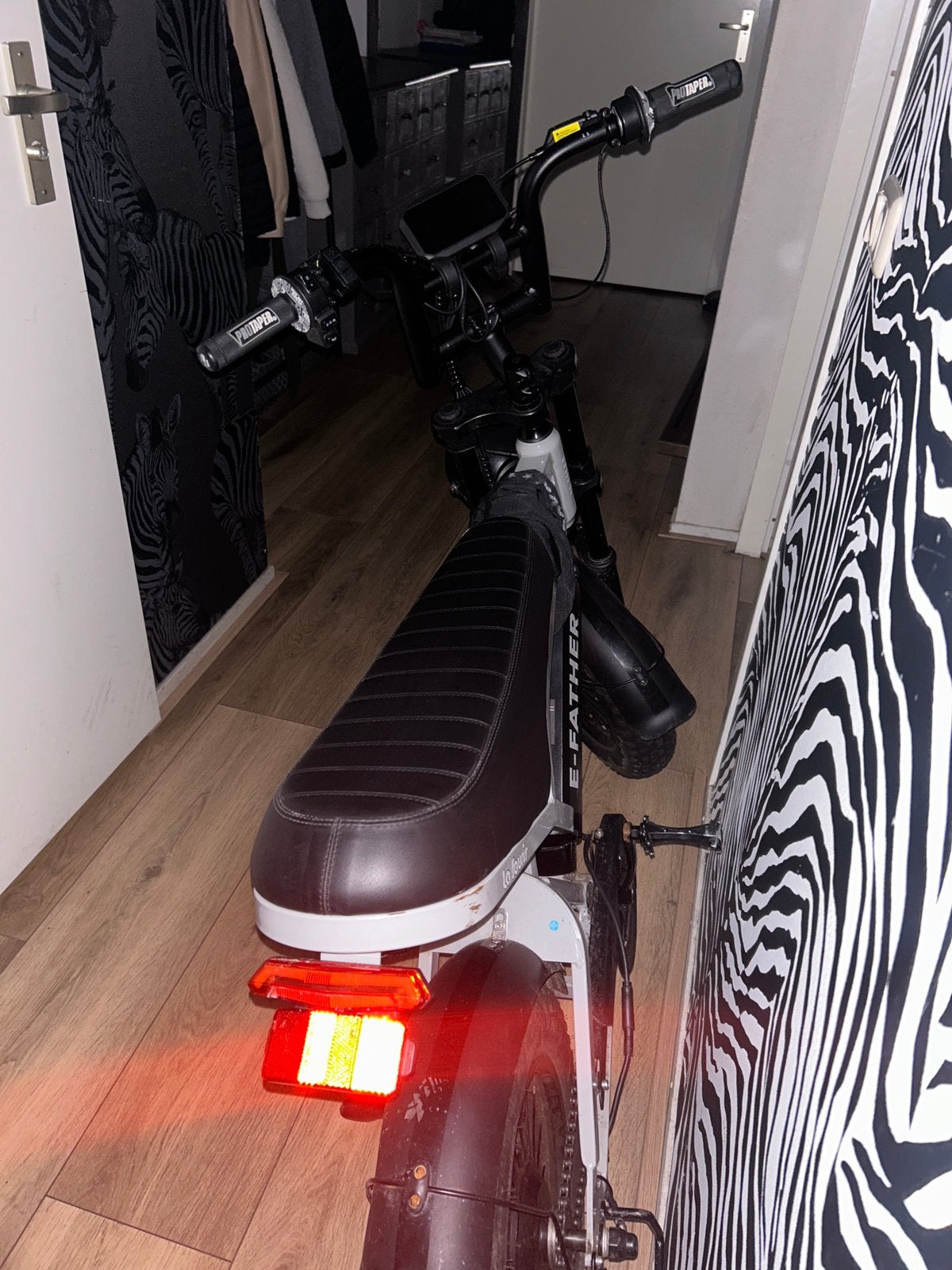 Fatbike v20 pro mini, Ophalen, Zo goed als nieuw, Overige modellen