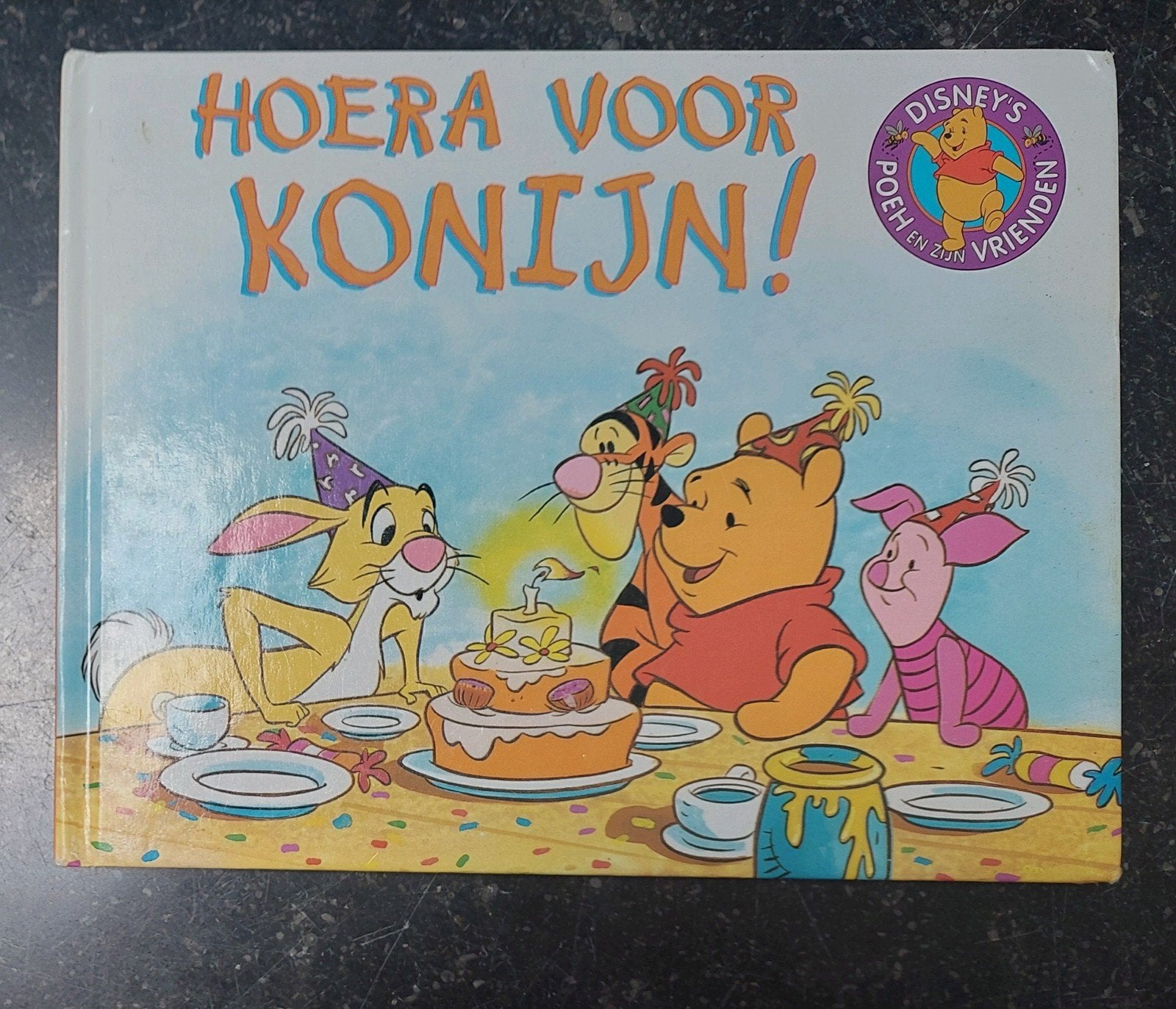 Boek: hoera voor konijn, Boeken, Ophalen of Verzenden, Gelezen