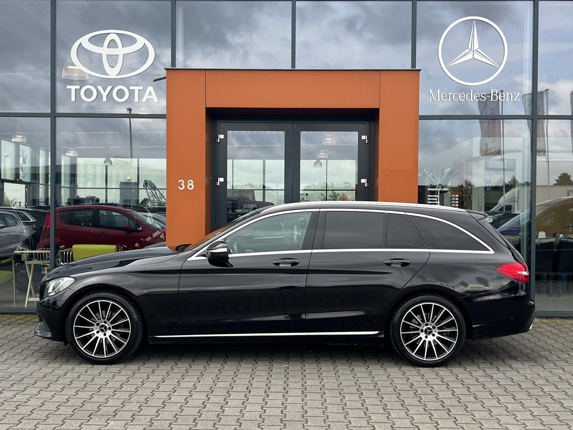 Mercedes-Benz C-klasse Estate 180AMG AUT.|Cruise|Stoelverw., Automaat, 745 kg, Achterwielaandrijving, Euro 6
