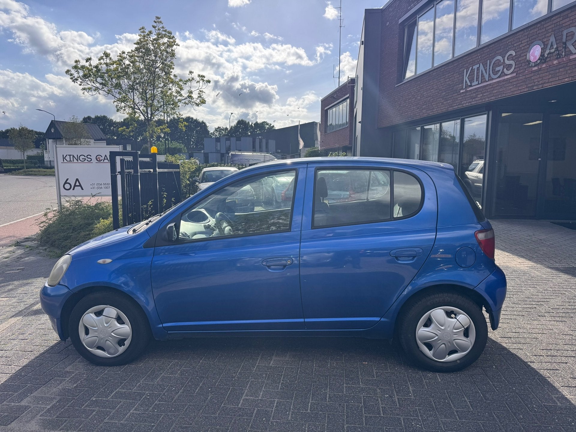 Toyota Yaris 1.0-16V VVT-i Sol, Voorwielaandrijving, Gebruikt, 4 cilinders, 68 pk