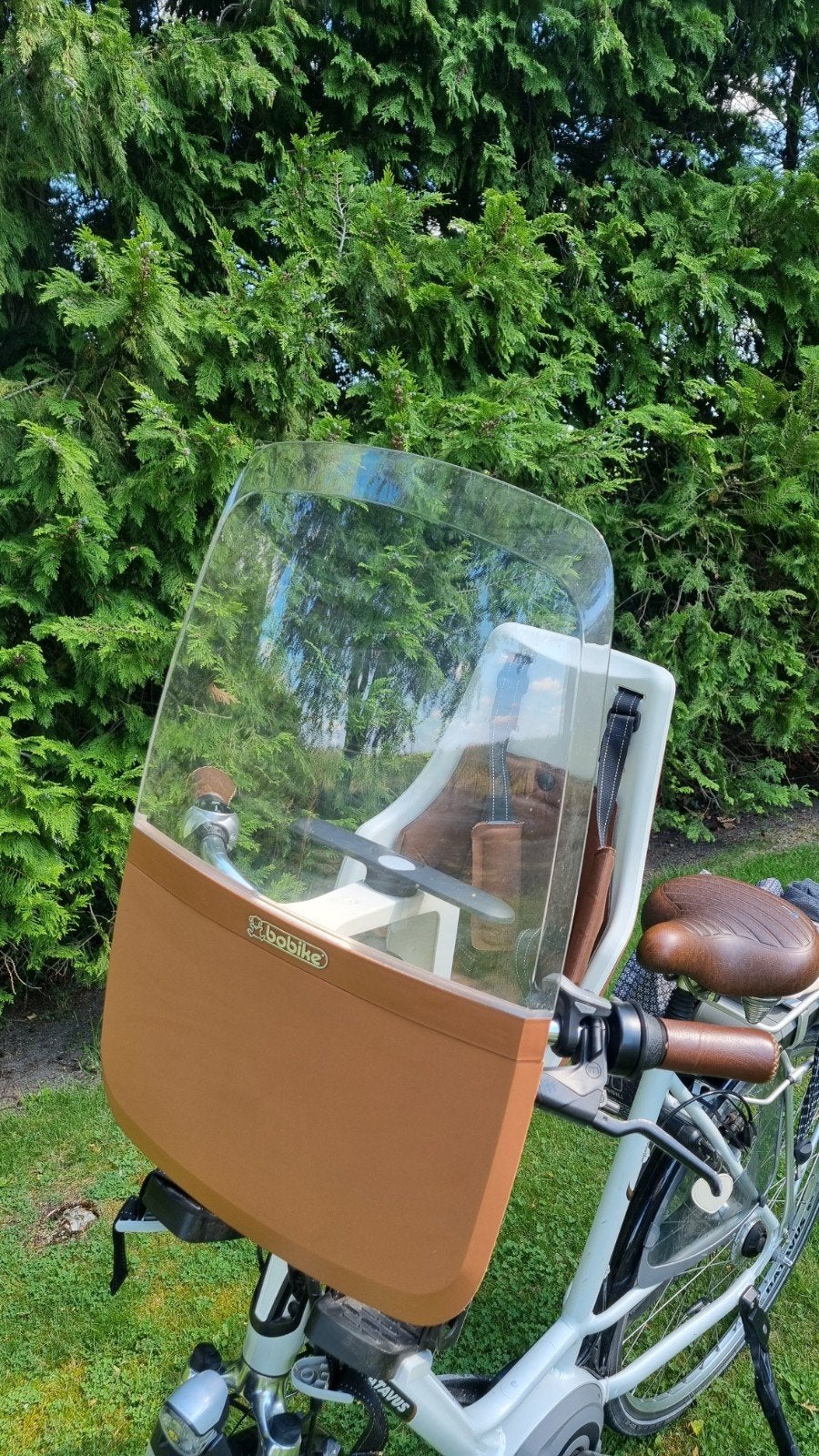 Bobike voorzitje met windscherm, Ophalen, Voetsteuntjes, Voorzitje, Zo goed als nieuw