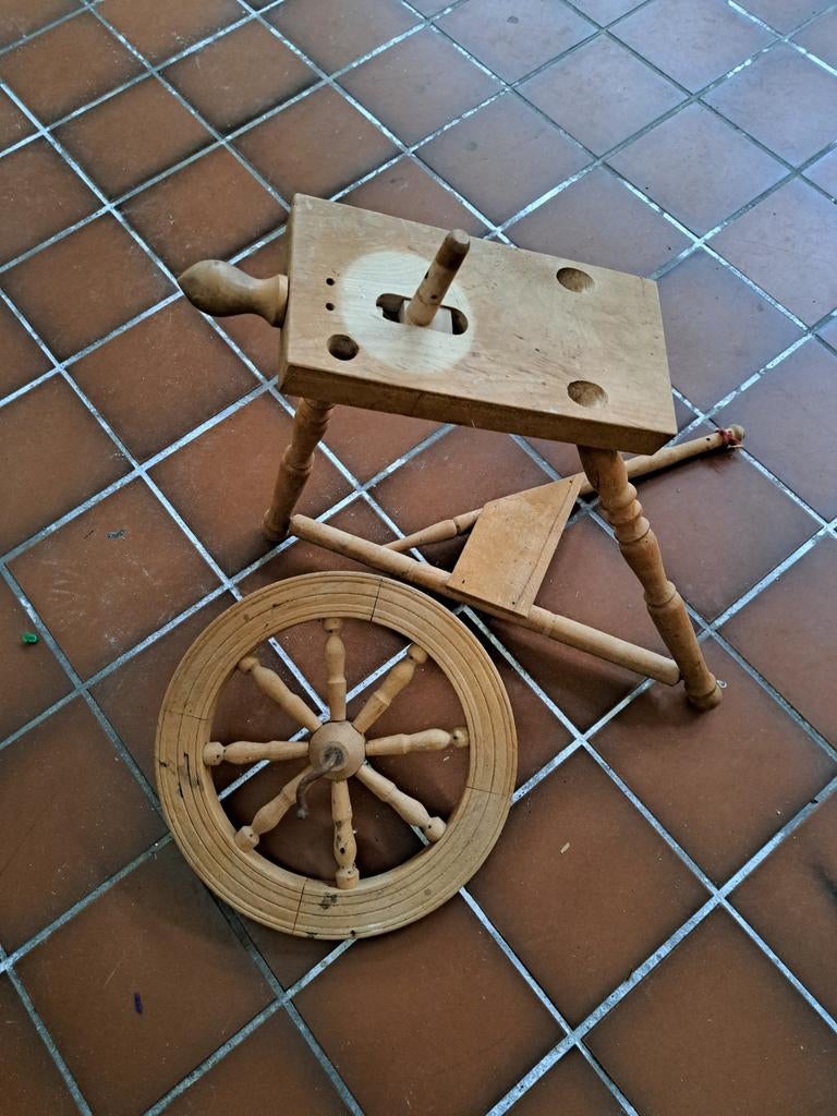 Spinnewiel beuken, mooi model, Ophalen of Verzenden