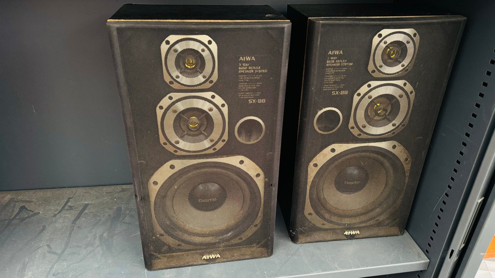 AIWA SX-88 Vloerstaande Luidsprekers - 150W, 6 Ohm, Vloerstaande luidspreker, Gebruikt, Ophalen of Verzenden, Basreflex