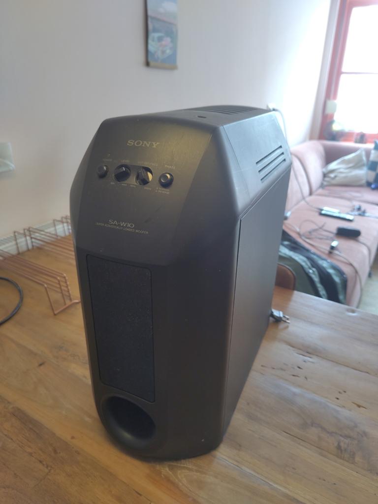 Sony SA-W10 active subwoofer