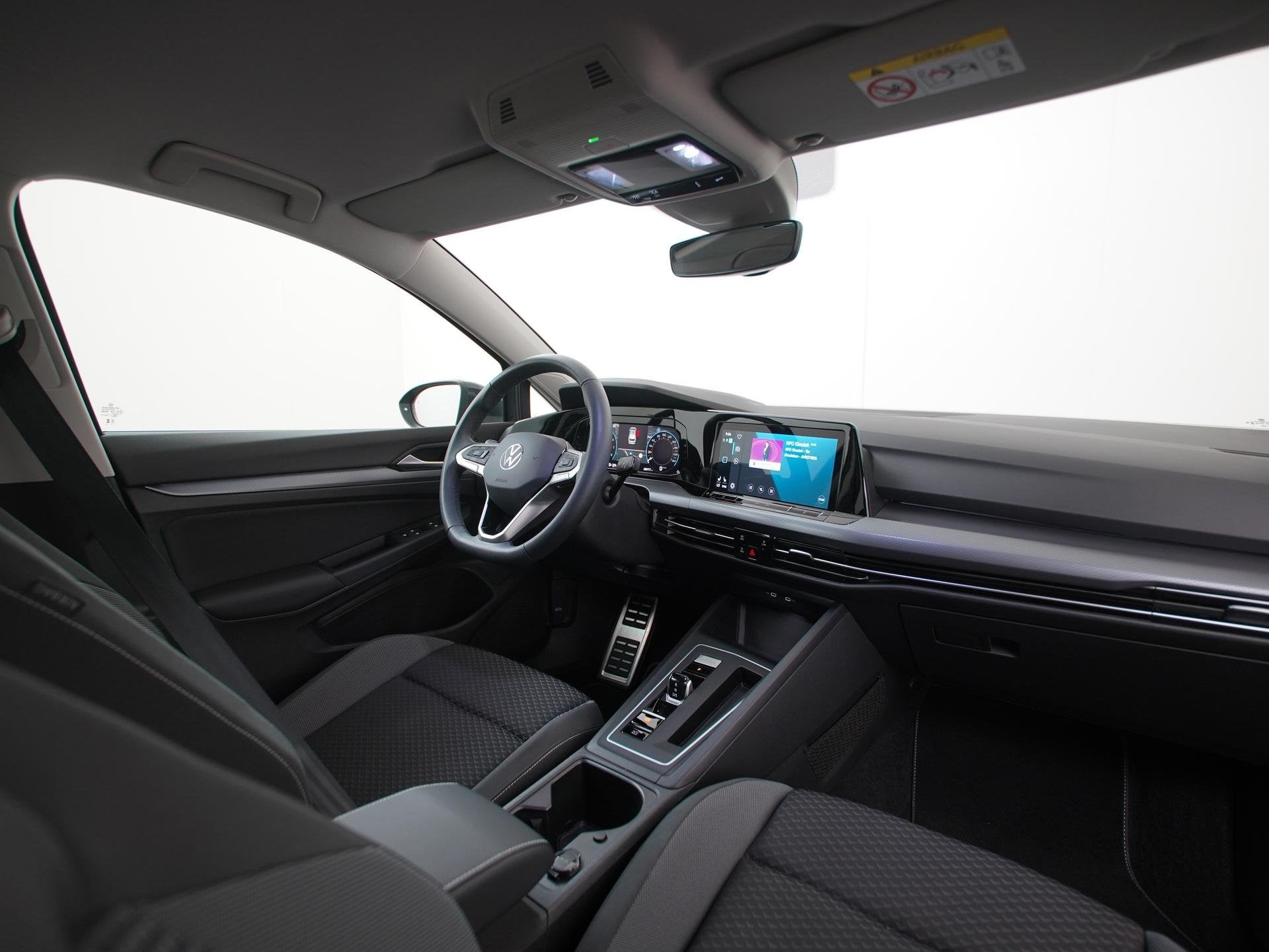 Volkswagen Golf Variant 1.0 eTSI Active DSG | Camera | Stuur, Auto's, Stof, Gebruikt, 3 cilinders, Golf Variant