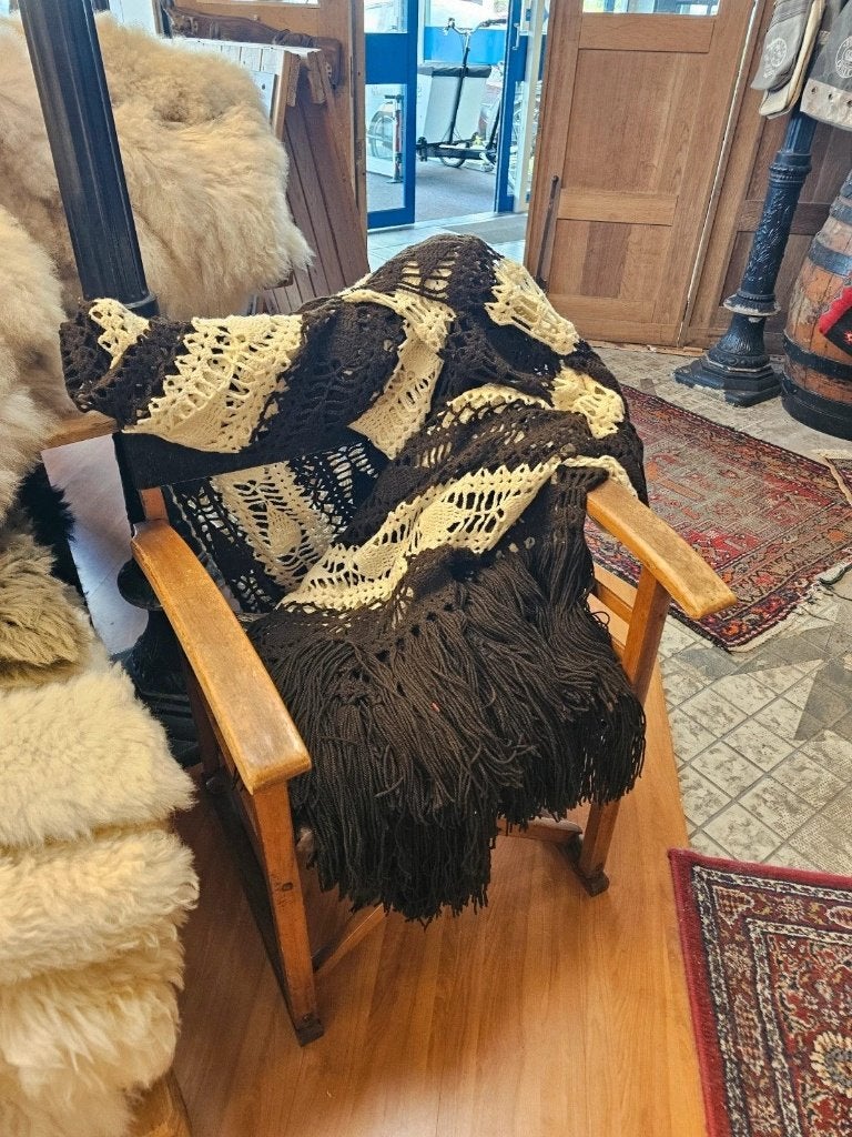 Vintage retro grand foulard sprei ecru bruin gehaakt, Gebruikt, Bruin, Ophalen of Verzenden, Mon Plaisir 19, Etten-Leur, Netherlands