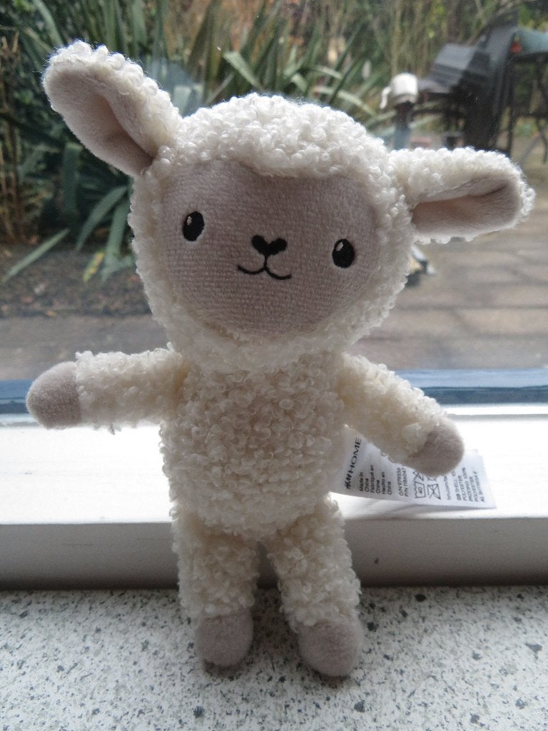 Lief schaapje of schaap van H&M Home rammeltje in de kop, Ophalen of Verzenden, Zo goed als nieuw, Overige typen, Wasbaar