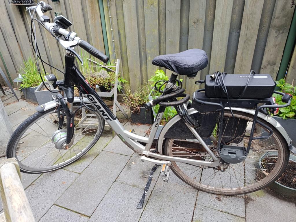 Giant Twist elektrische fiets - Gebruikt, Ophalen, Gebruikt, Minder dan 30 km per accu