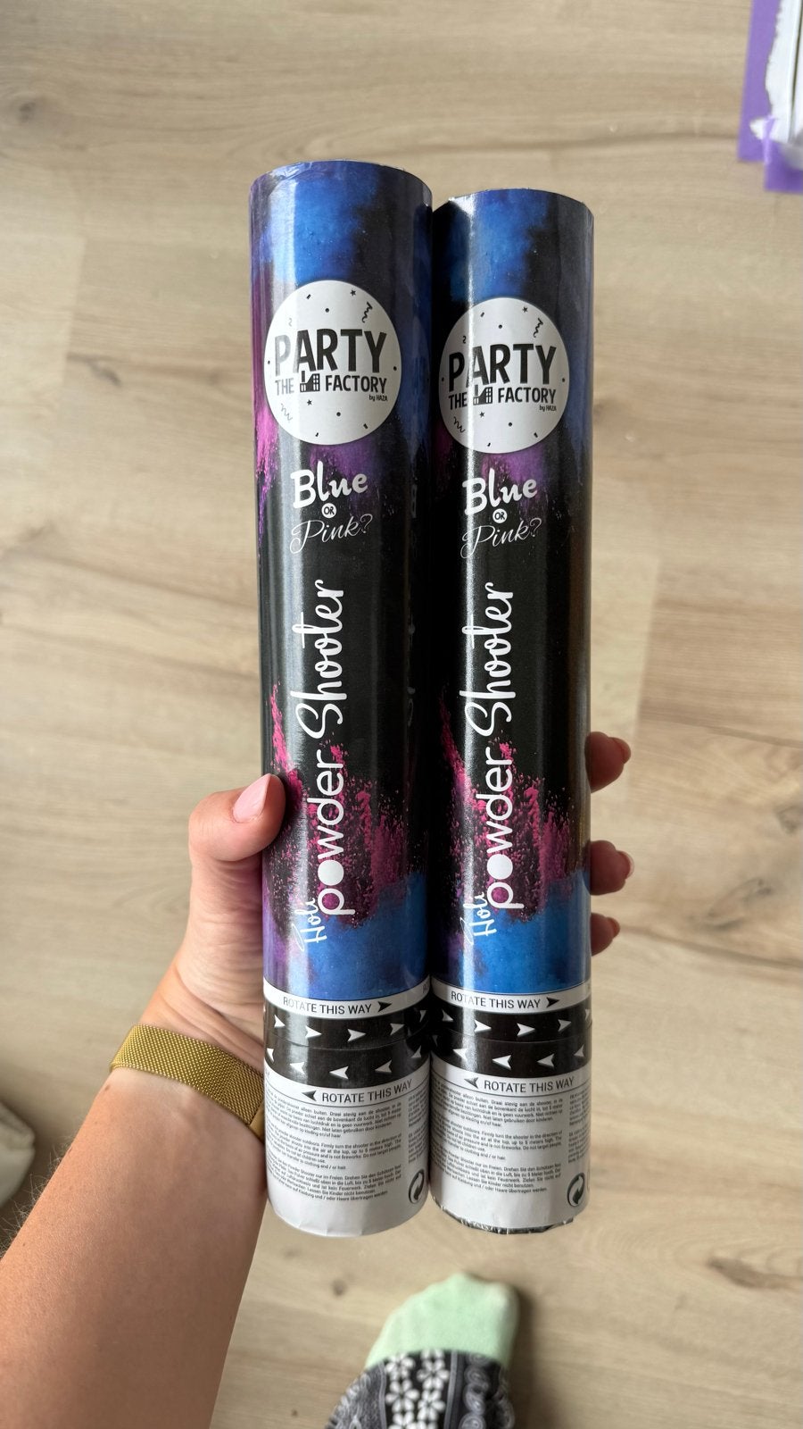 Gender Reveal Poeder Shooter - Blauw & Roze, Ophalen of Verzenden, Nieuw, Feestartikel, Geboorte of Huwelijk