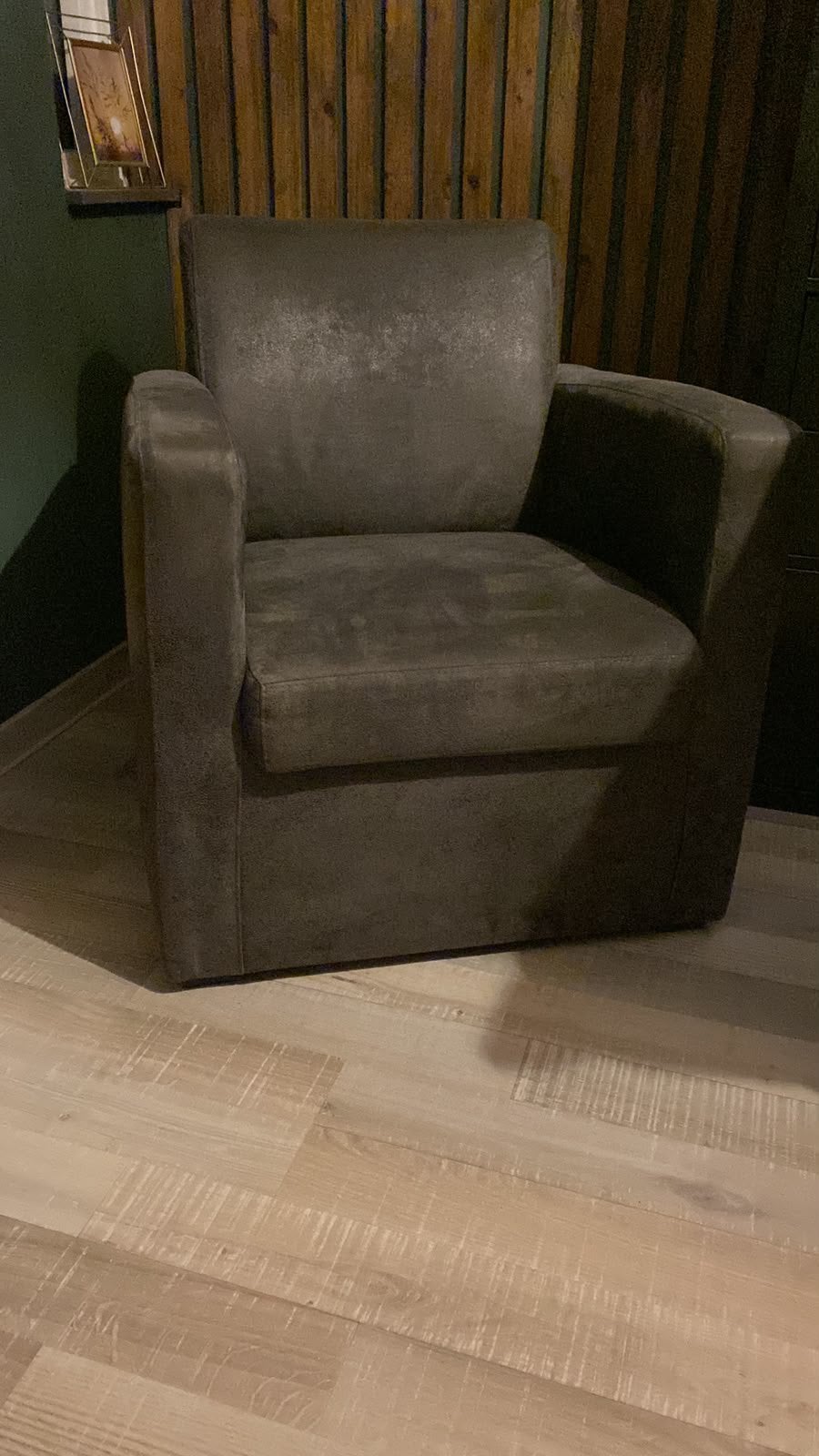 Gratis af te halen. Grijze velvet stof stoel., Ophalen, Gebruikt, 75 tot 100 cm, 75 tot 100 cm