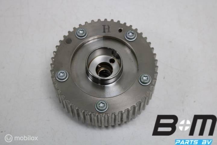 Nokkenasversteller VW Golf 7 04E109088M, Gebruikt