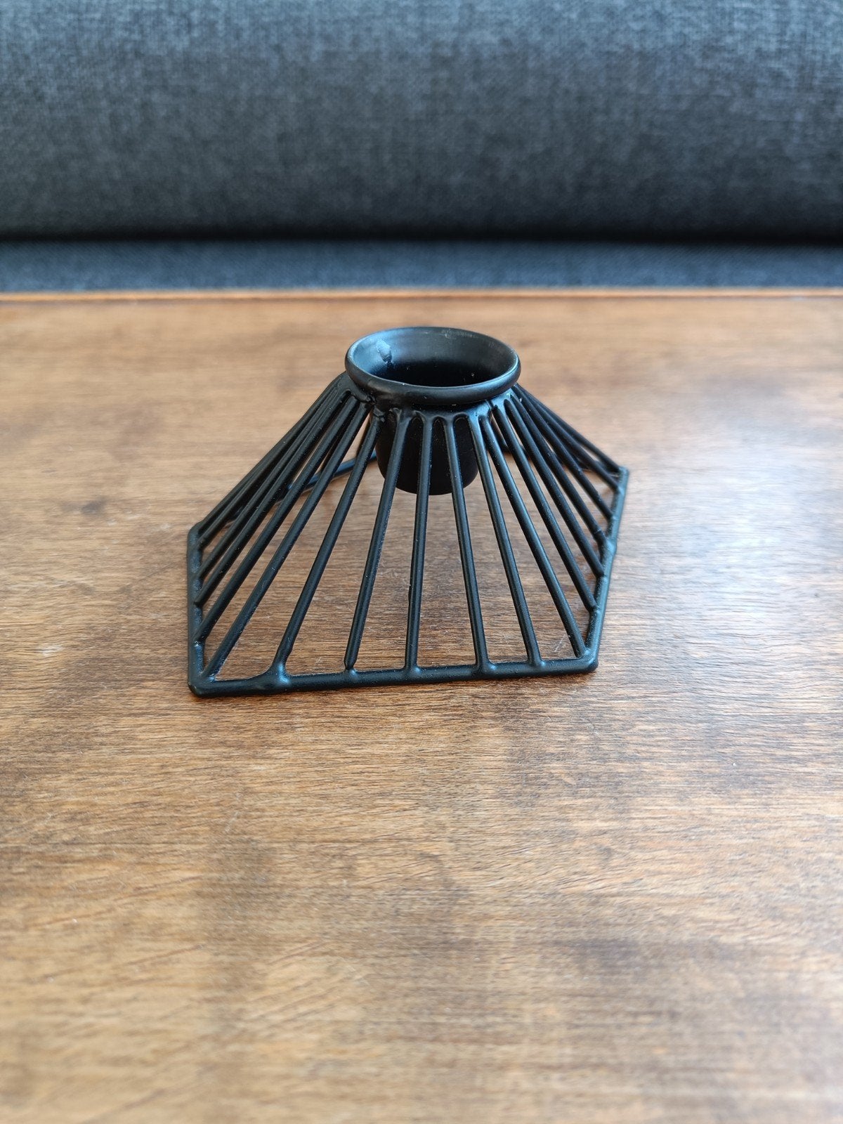 zwarte metalen kaarsenhouder, Ophalen of Verzenden, Zo goed als nieuw, Metaal, Kandelaar