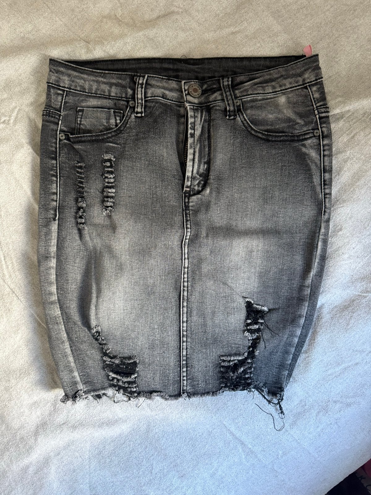 Grijze rok met scheuren - Girl Vivi - Maat S, Kleding | Dames, Ophalen of Verzenden, Zo goed als nieuw, Maat 36 (S), Grijs