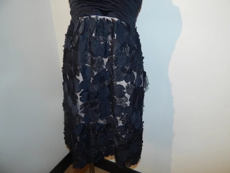 BCBG Max Azria cocktail jurk rok stoffen bloemetjes 40, Maat 38/40 (M), Verzenden, Zwart, Zo goed als nieuw