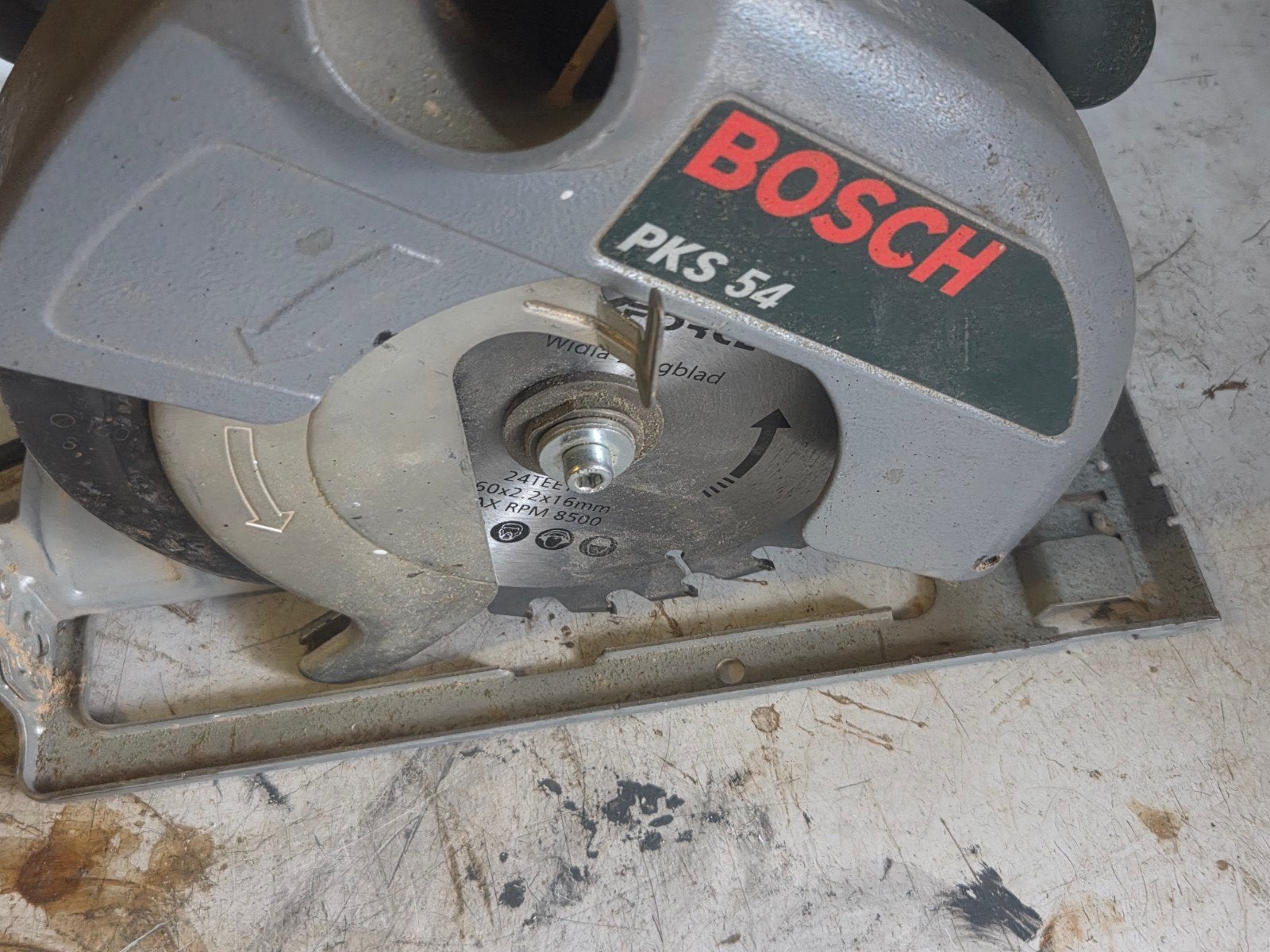 Bosch PKS 54 Handcirkelzaag 1050W, Doe-het-zelf en Verbouw, Ophalen