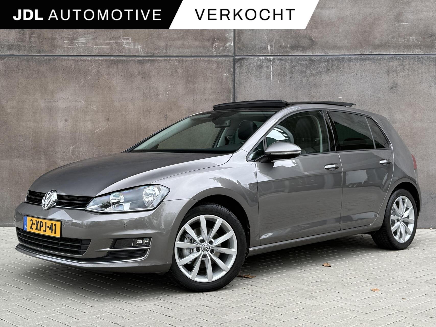 Volkswagen Golf 1.4 TSI Highline | DSG | 1ste eig. | Dealer, Gebruikt, Zwart, 4 cilinders, Met garantie (alle)