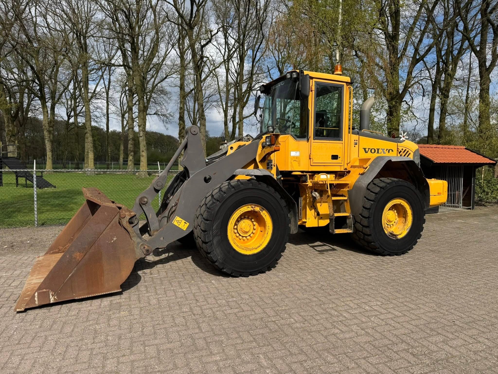 Volvo FL 290 L90E Shovel loader (bj 2006), Wiellader of Shovel