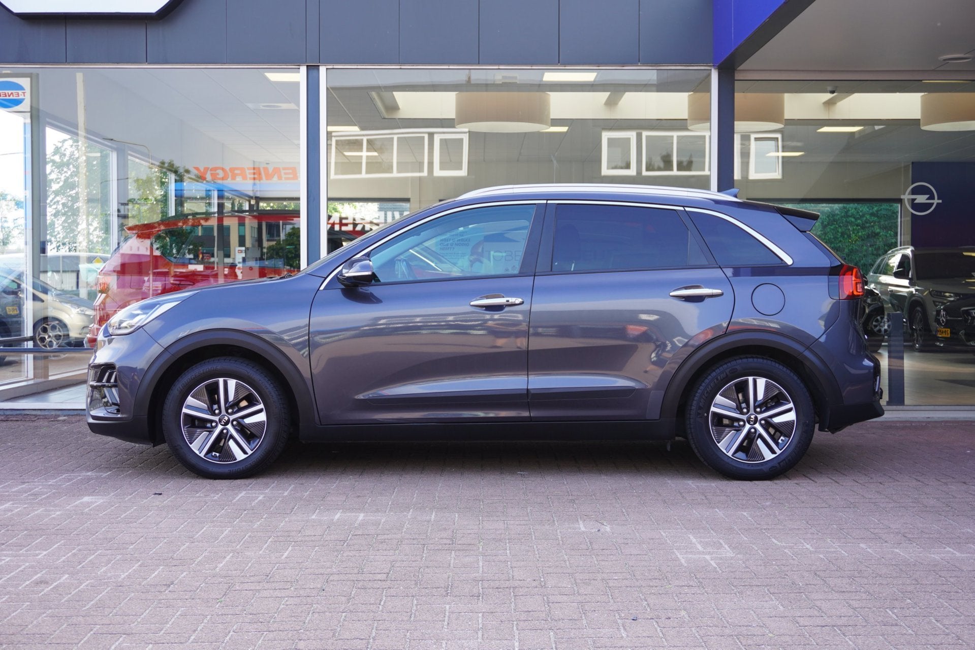Kia Niro 1.6 GDi Hybrid ExecutiveLine | Automaat | Airco | E, 8 kWh, Gebruikt, Euro 6, Leder en Stof