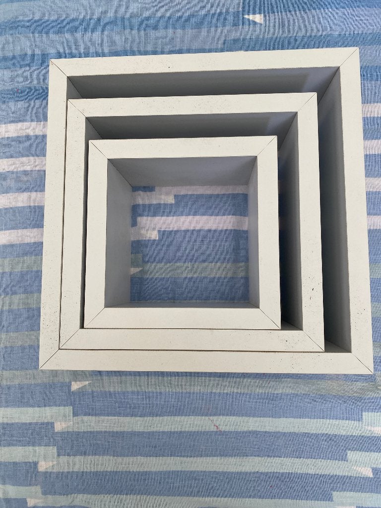 Te Koop: set van 3 wandkastjes, Huis en Inrichting, Ophalen of Verzenden, Zo goed als nieuw