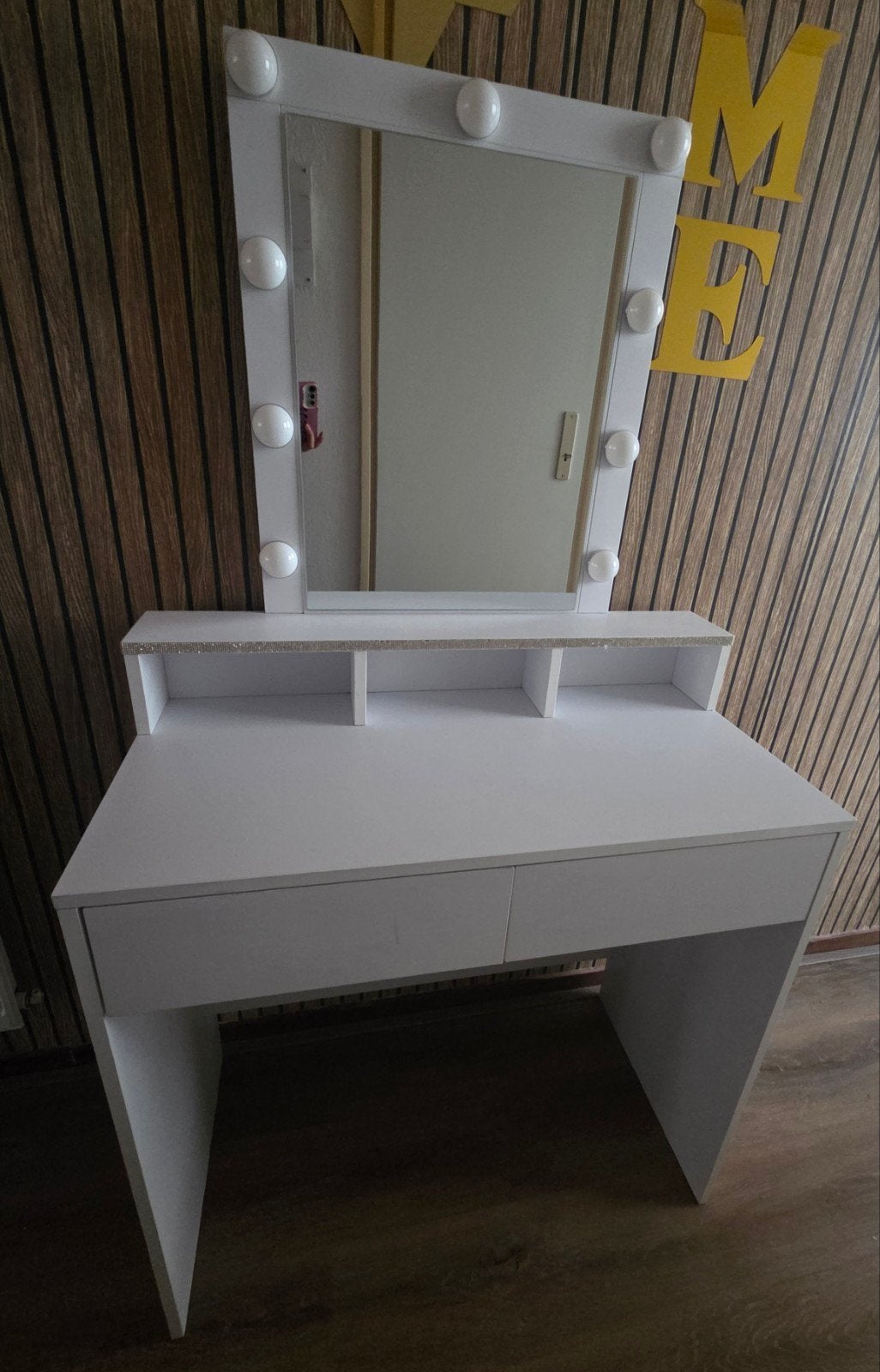 Witte make-up tafel met spiegel en verlichting, Ophalen, 100 tot 150 cm, 100 tot 150 cm, Zo goed als nieuw
