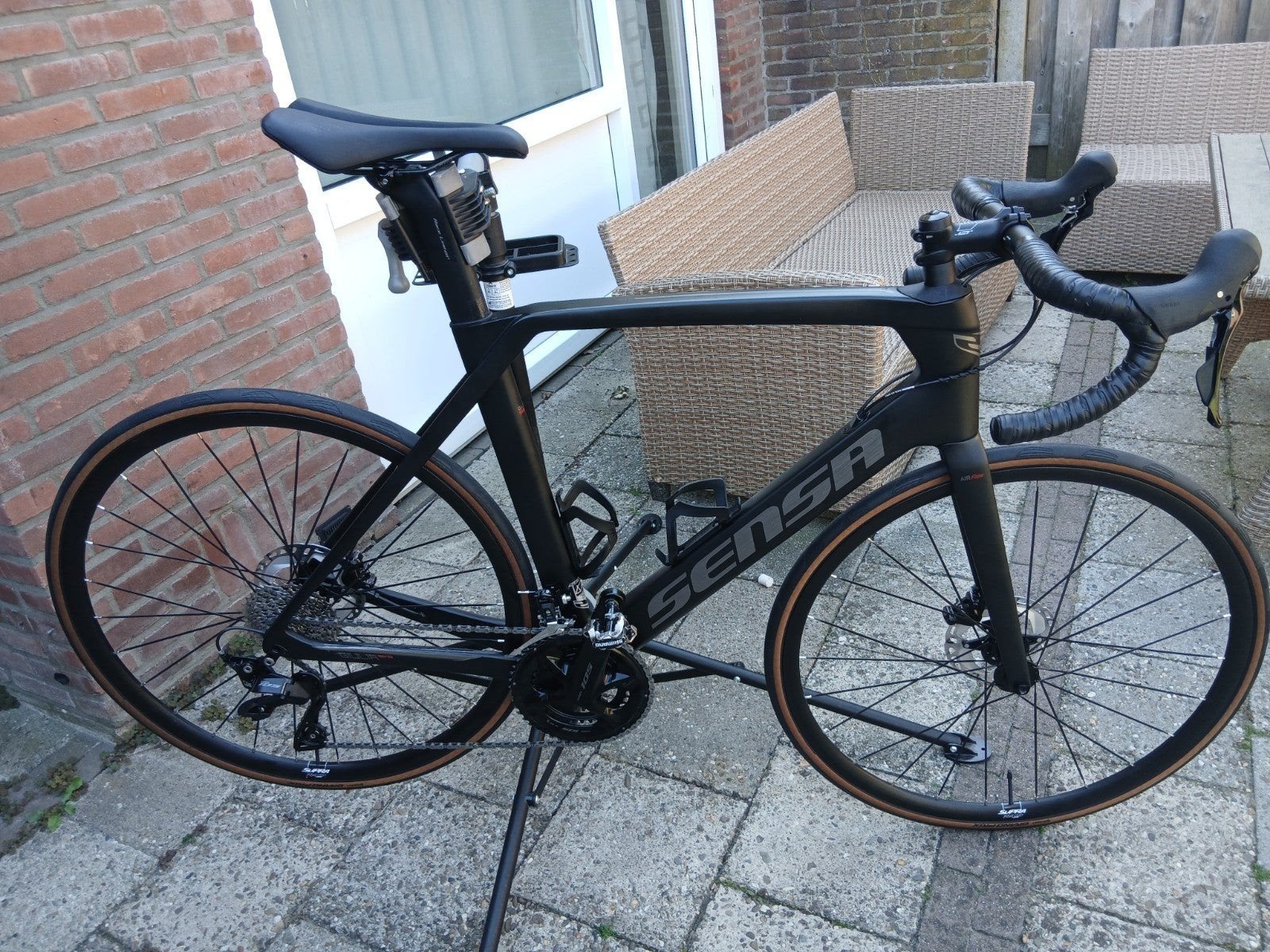 Model: Giulia EVO, Fietsen en Brommers, Carbon, Zo goed als nieuw, 57 tot 61 cm, Meer dan 20 versnellingen
